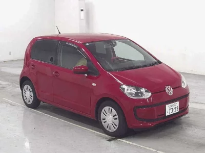 Volkswagen UP  с аукциона в Японии