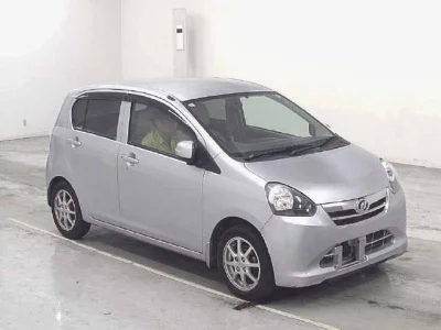Daihatsu MIRA E S