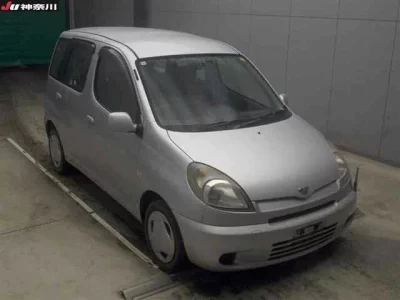 Toyota FUNCARGO  с аукциона в Японии