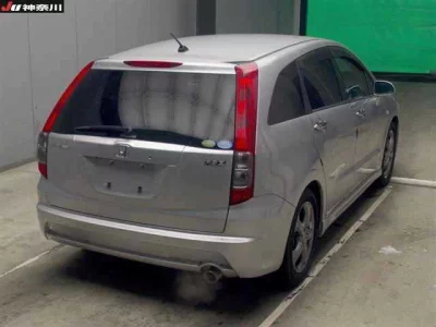 Honda STREAM  с аукциона в Японии