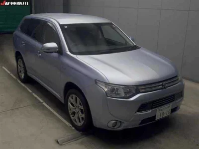 Mitsubishi OUTLANDER PHEV