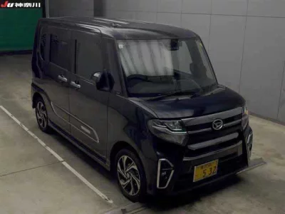 Daihatsu TANTO  с аукциона в Японии