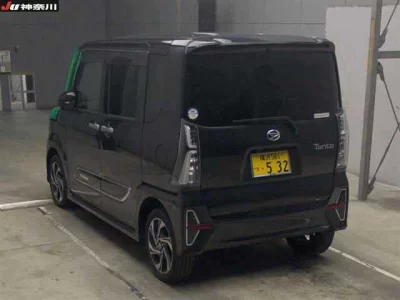 Daihatsu TANTO  с аукциона в Японии