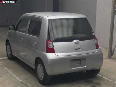 Daihatsu Esse