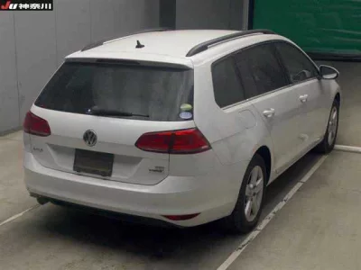 Volkswagen GOLF VARIANT