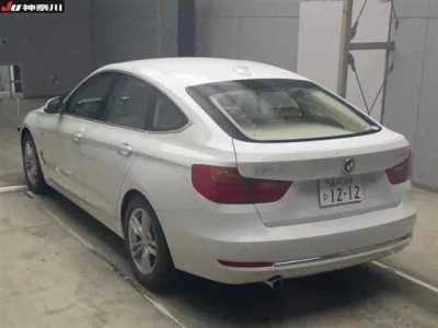 BMW 3-Series  с аукциона в Японии