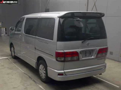 Toyota HIACE REGIUS