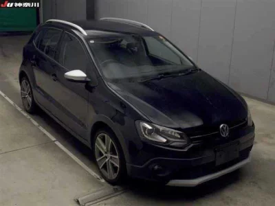 Volkswagen CROSS POLO