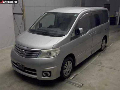 Nissan SERENA  с аукциона в Японии