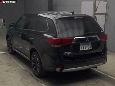 Mitsubishi OUTLANDER PHEV