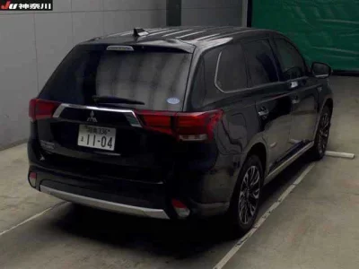 Mitsubishi OUTLANDER PHEV