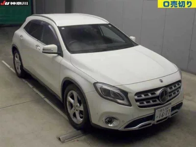 Mercedes-Benz GLA CLASS