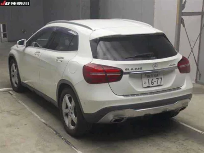 Mercedes-Benz GLA CLASS