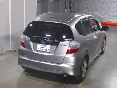 Honda FIT  с аукциона в Японии