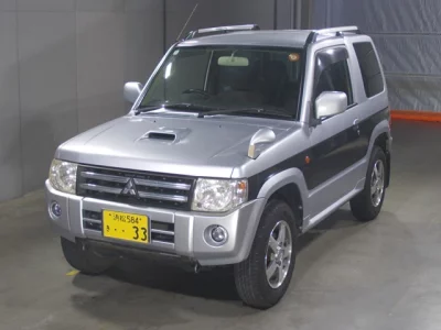 Mitsubishi PAJERO MINI