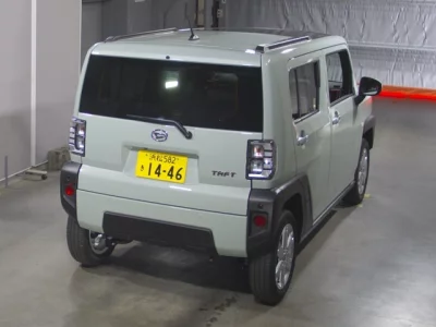 Daihatsu TAFT