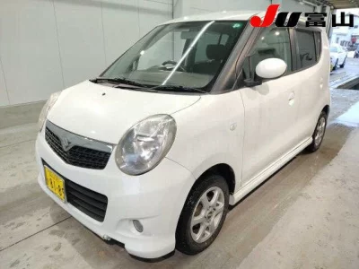 Suzuki MRWAGON