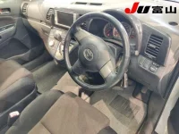 Toyota WISH лот № 3040 оценка 3.5  с аукциона в Японии 5