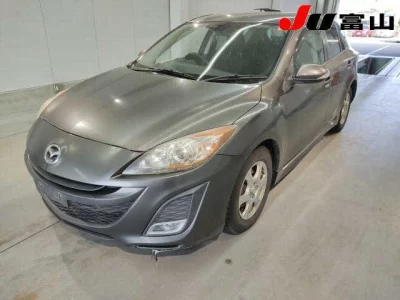 Mazda AXELA  с аукциона в Японии