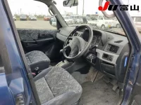 Mitsubishi PAJERO IO лот № 1039 оценка 3  с аукциона в Японии 5
