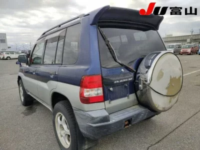 Mitsubishi PAJERO IO  с аукциона в Японии