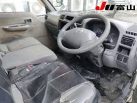 Nissan VANETTE VAN лот № 1045 оценка 3.5  с аукциона в Японии 5