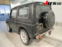 Suzuki JIMNY лот № 7518 оценка R  с аукциона в Японии 1