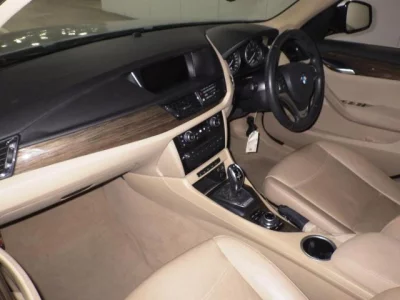 BMW X1  с аукциона в Японии