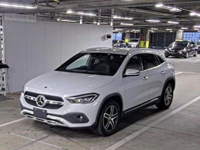 Mercedes-Benz GLA CLASS