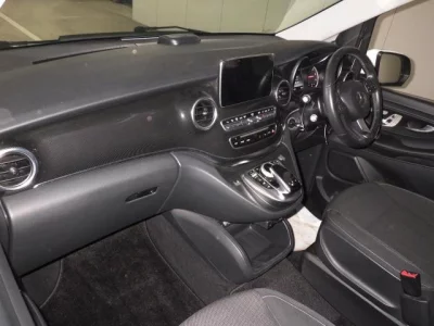 Mercedes-Benz V CLASS