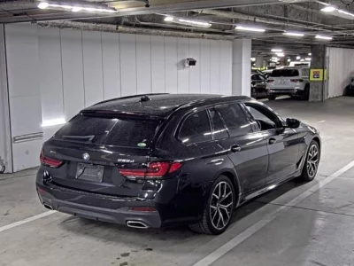 BMW 5-Series  с аукциона в Японии