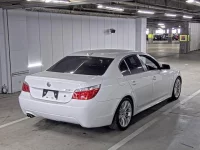 BMW 5-Series лот № 24 оценка 4  с аукциона в Японии 1