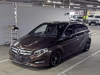 Mercedes-Benz B CLASS