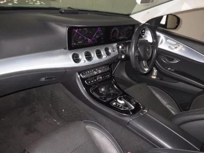 Mercedes-Benz E CLASS WAGON