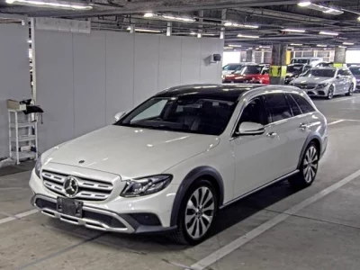 Mercedes-Benz E CLASS WAGON