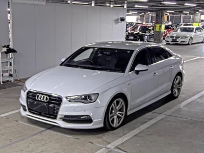 Audi A3  с аукциона в Японии