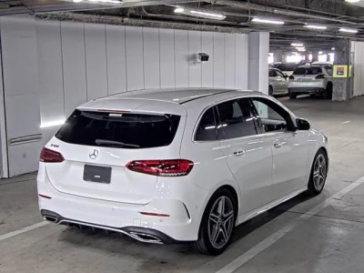 Mercedes-Benz B CLASS  с аукциона в Японии