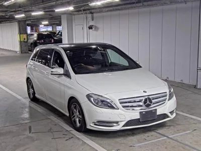 Mercedes-Benz B CLASS