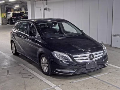 Mercedes-Benz B CLASS