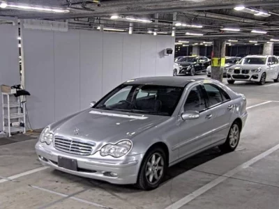 Mercedes-Benz C CLASS  с аукциона в Японии
