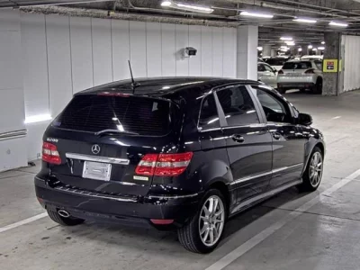 Mercedes-Benz B CLASS  с аукциона в Японии