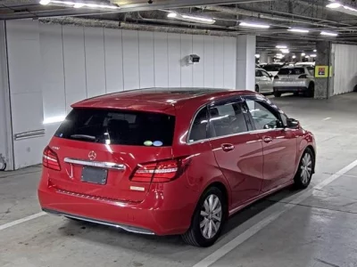 Mercedes-Benz B CLASS