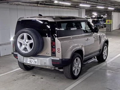 Rover DEFENDER