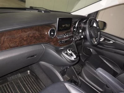 Mercedes-Benz V CLASS