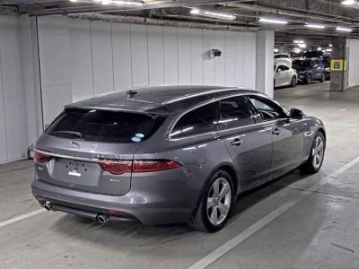 Jaguar XF SERIES