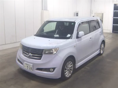 Toyota BB  с аукциона в Японии