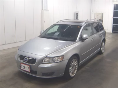 Volvo V50