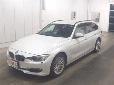 BMW 3-Series  с аукциона в Японии