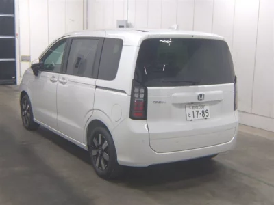 Honda FREED  с аукциона в Японии