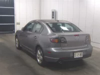 Mazda AXELA лот № 1615 оценка 3  с аукциона в Японии 1